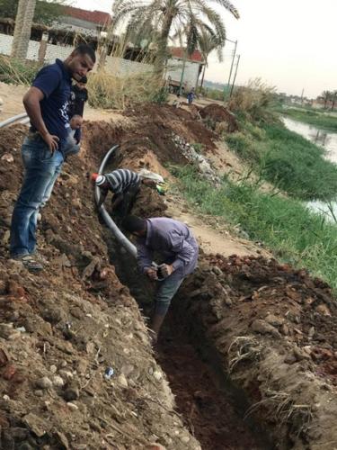 توصيل خط مياه جزيرة الودي - الصف - 4500 مستفيد - مارس 2017_272