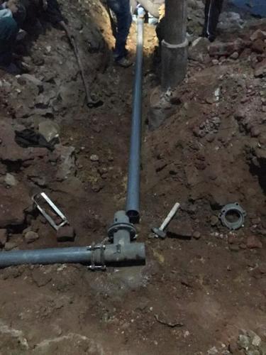 توصيل خط مياه جزيرة الودي - الصف - 4500 مستفيد - مارس 2017_273