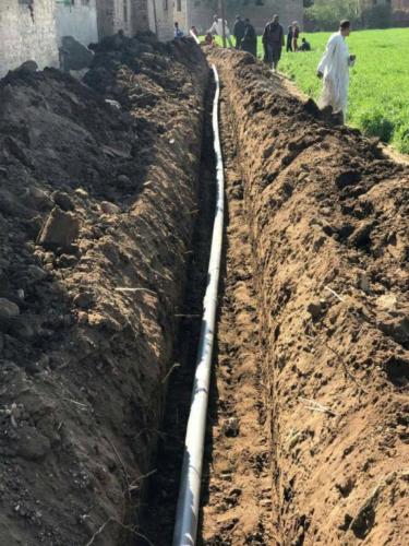 توصيل خط مياه في قرية الخرنقة - 37 بيت - يناير 2017_65