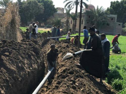 توصيل خط مياه في قرية الخرنقة - 37 بيت - يناير 2017_68