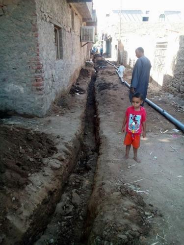 توصيل خط مياه قرية سبعة بحري - أسوان - 400 مستفيد - 28 أكتوبر 2016_31